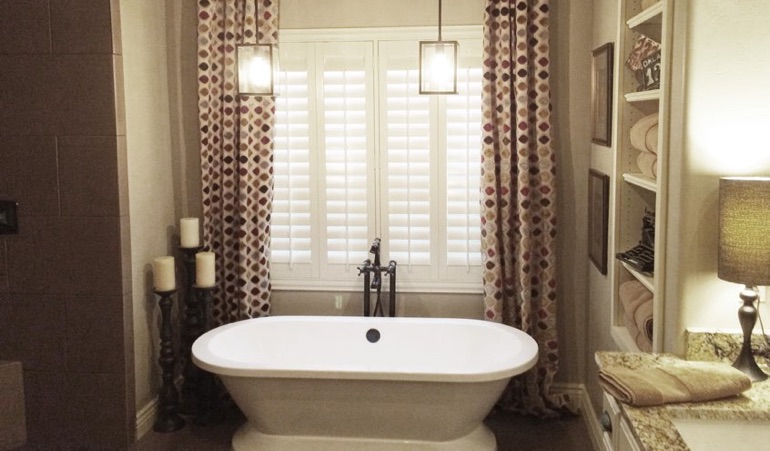 Polywood Shutters in Raleigh Bathroom